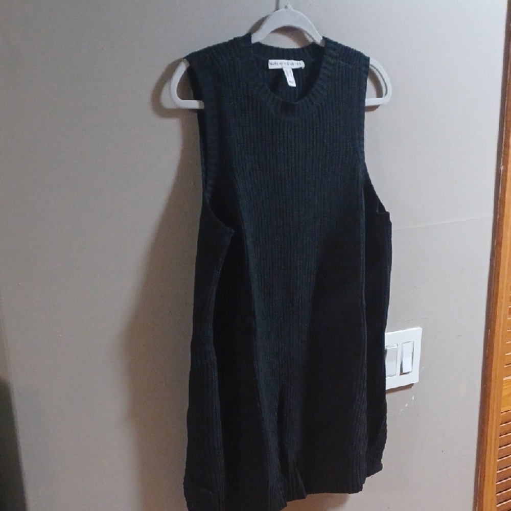 Girl With Curves Black Knit Sweater
